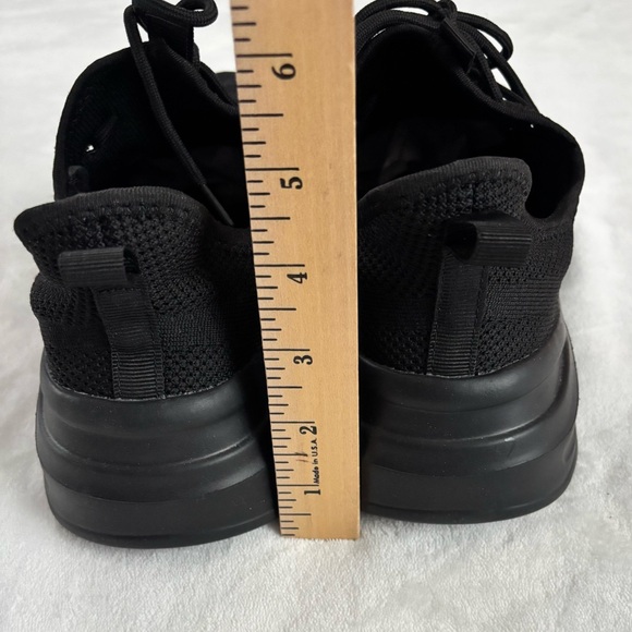 Athletic Sneakers Black Lightweight Mesh Running Shoes Size 10/10,5(EU44) - Picture 4 of 6